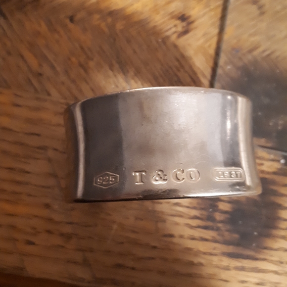 Tiffany cuff bracelet - Picture 2 of 2